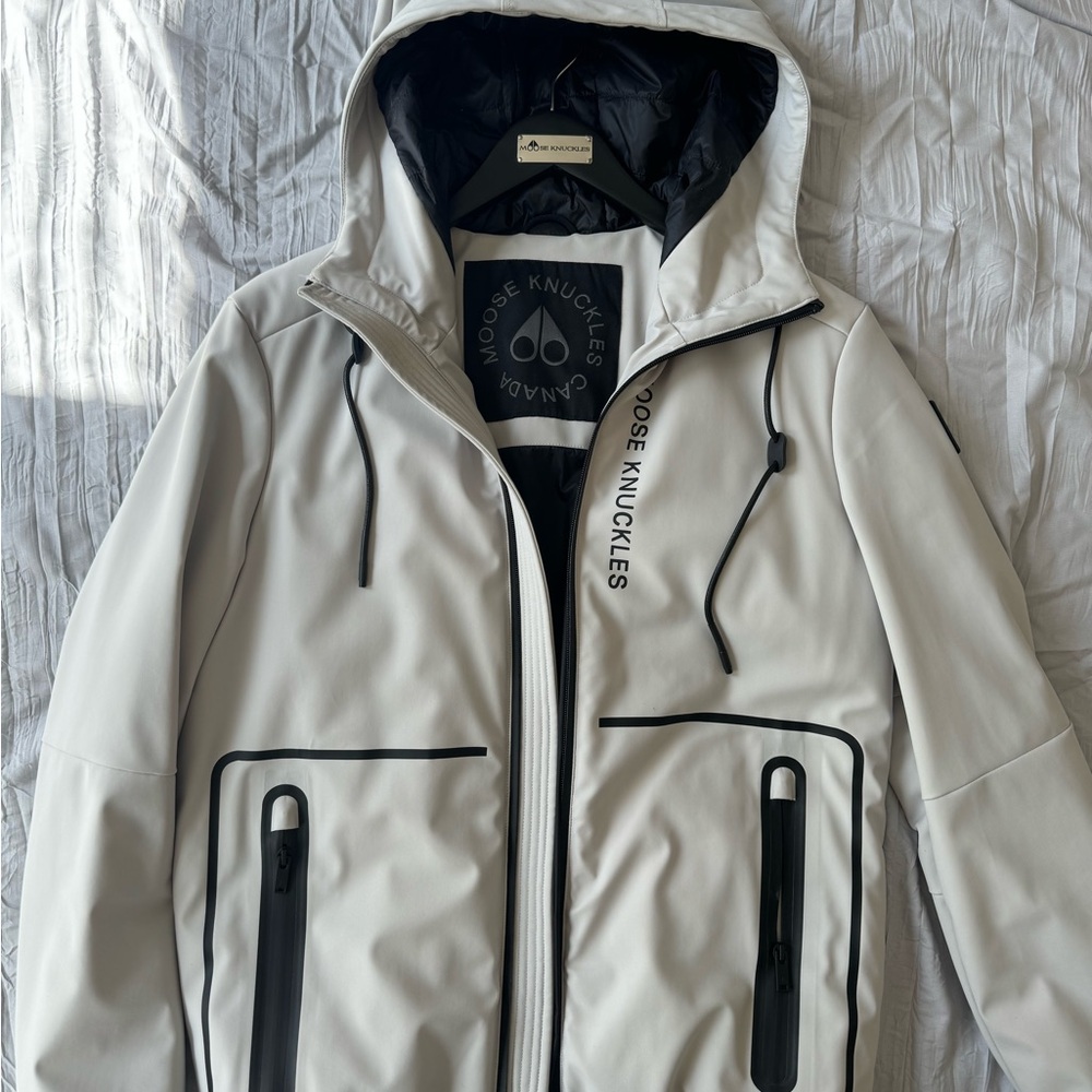 Moose Knuckles Wind Breaker Size M
